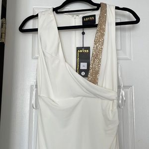 Brand new abyss by Abby size small